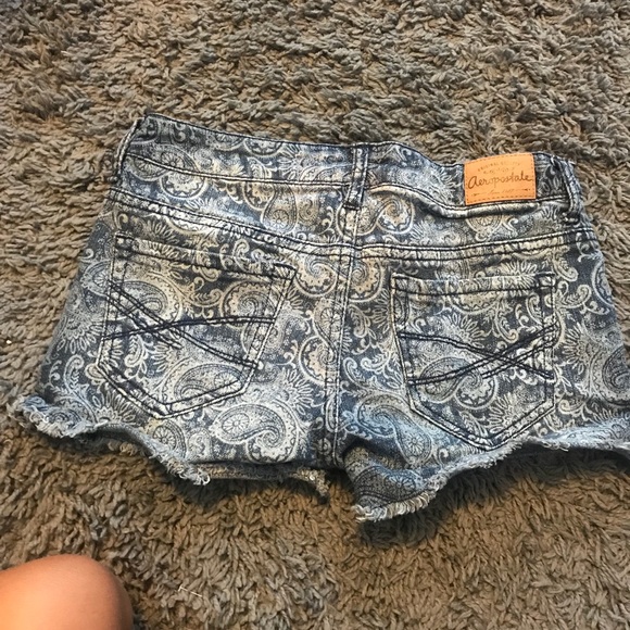 Cute jean shorts - Picture 5 of 5
